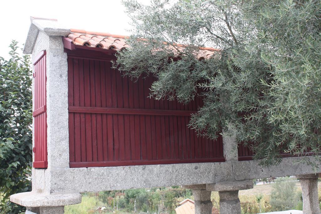 Quinta Do Riacho Vila Póvoa de Lanhoso Exterior foto